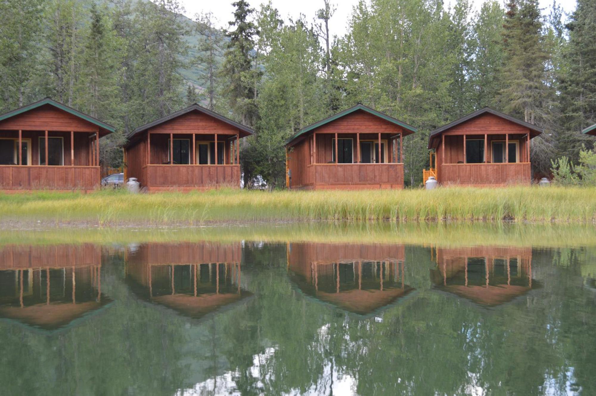 Summit Lake Lodge Exterior foto